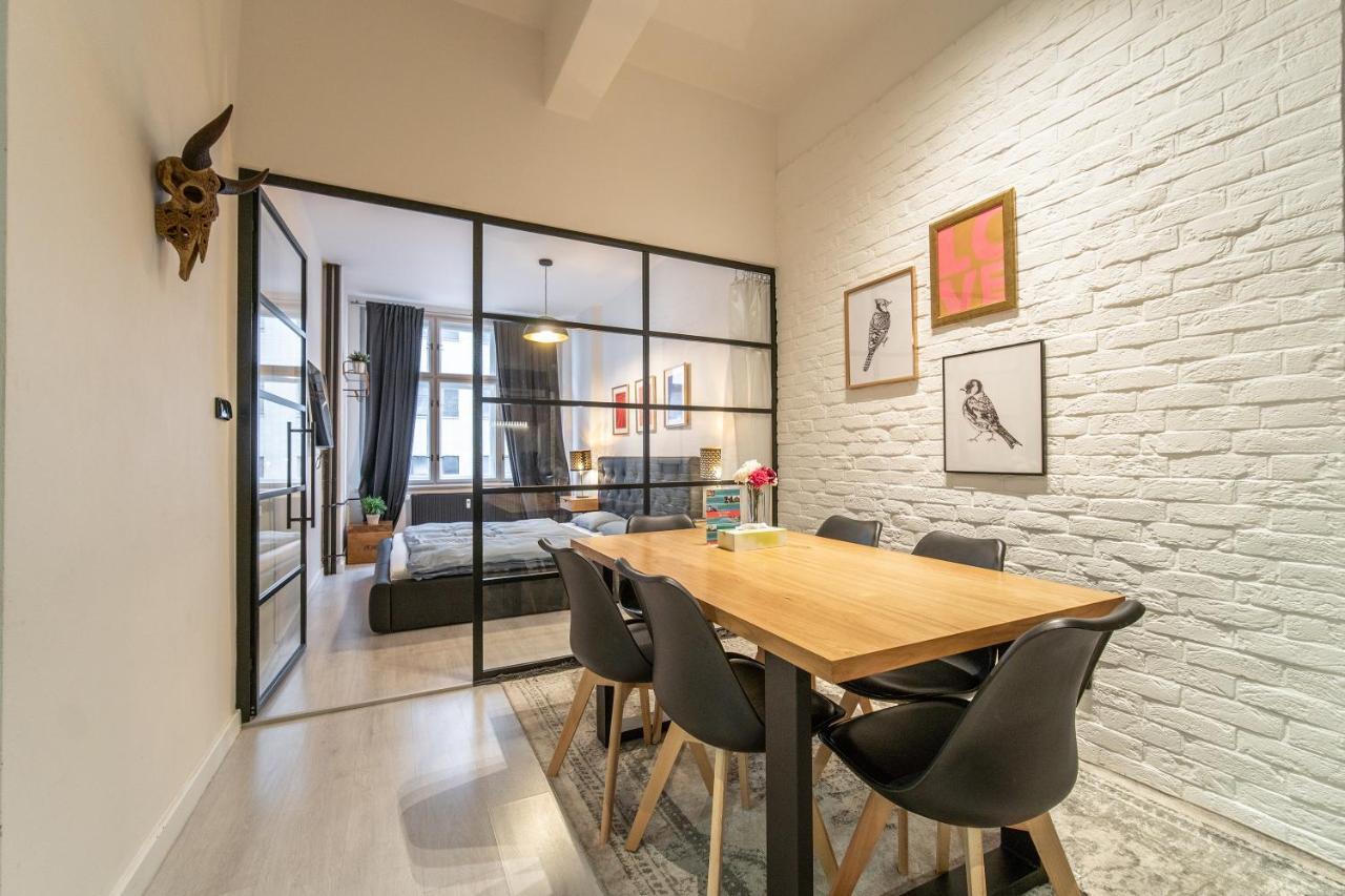 Sunny Central Apartment On Wenceslas Square By Easybnb Prague Exterior photo